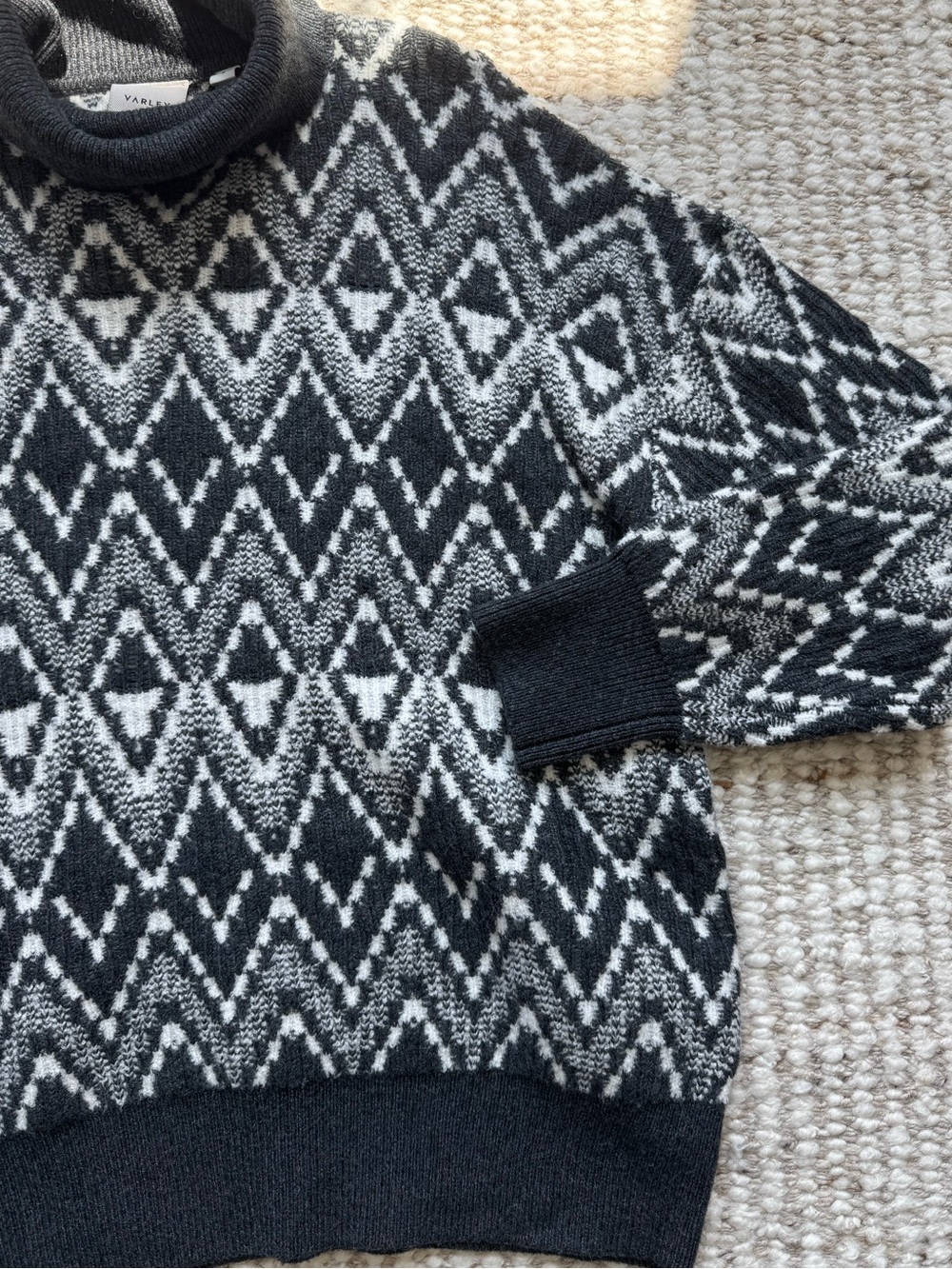 NWT Varley Geometric Cashmere Blend Turtleneck Sweater S - Picture 5 of 8